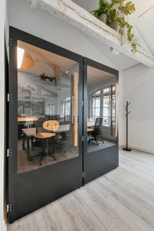 Coworking Paris 6m² Location coworking Paris OLBUR2310149 15